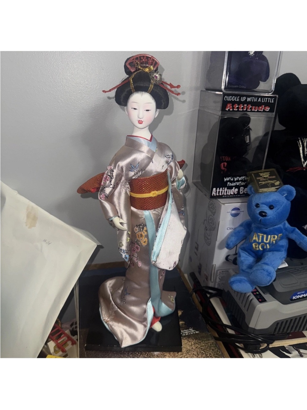 Traditional Asian Geisha Doll Sculpture in Pale Pink and Gold Kimono